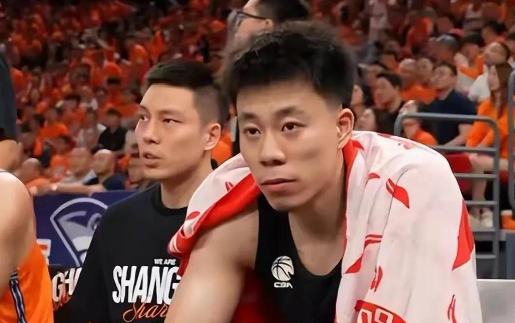 卧槽！大清洗？汤普森要离队，欧文也得走......