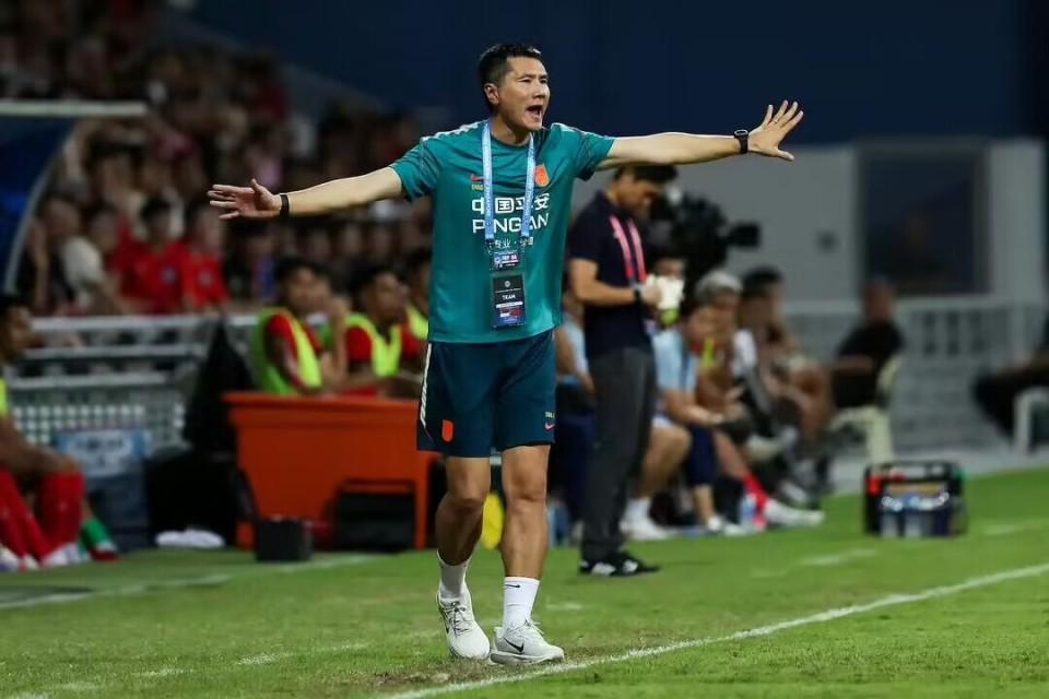 田中碧心中最浓烈的情绪是不甘和愧疚遗憾最终结果未能匹配付出