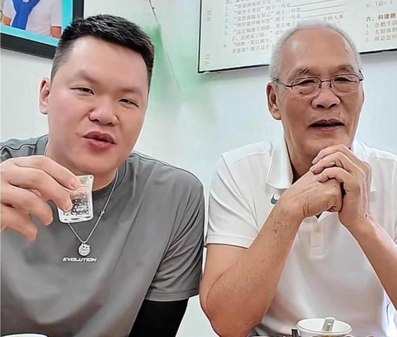 大爹杨瀚森，让中国男篮有了容错空间